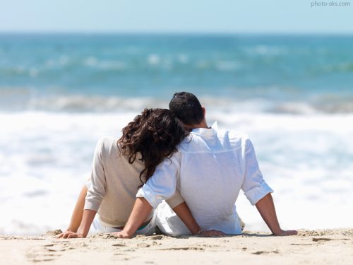 عکس عاشقانه دو نفره کنار ساحل با جملات و نوشته های عاشقانه زیبا