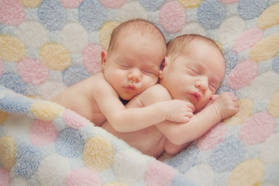 Gorgeous twin name combo ideas for girls and boys | MagicMum.com